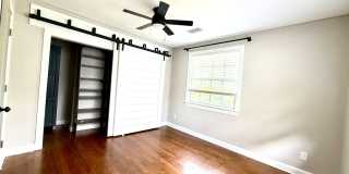 Charming 3BR House in Jacksonville Gallery 11