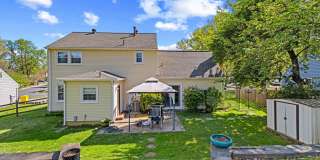 1435 CROFTON Parkway Gallery 36