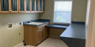 Luxury Living in The Knolls Gallery 32