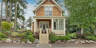 Charming Furnished Home in Roche Harbor Resort Gallery 1