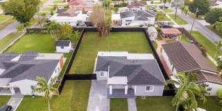 3015 Southwest 69th Avenue Gallery 1