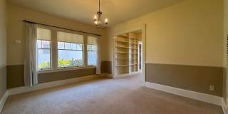 Fabulous Bankers Hill location 3 Bedroom Top-floor duplex unit Gallery 18