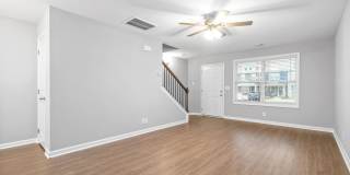 Pet Friendly Two Bedroom! Pet Friendly Two Bedroom! Gallery 9
