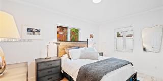 200 W Mashta Dr Gallery 16