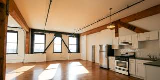 5th Street Gallery 4