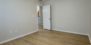 1727 Chestnut Dr Gallery 8