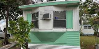 10720 54th Avenue N Gallery 1