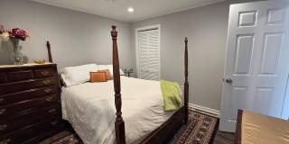 7009 LAMP POST unit: B Gallery 10