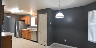 401 Dixon Dr Gallery 4