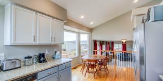 Gorgeous Home in Pronghorn Meadows! Gallery 5
