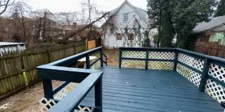 5 beds 2 bath Gallery 19