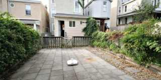 219 HERMITAGE Street Gallery 12