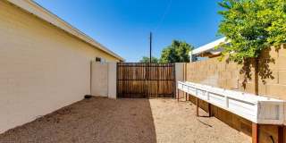 5002 E MITCHELL Drive Gallery 37