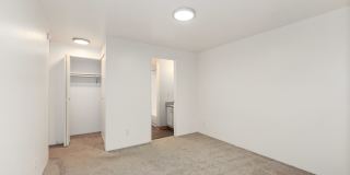 Sutter's Square Gallery 9