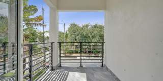 1213 W Las Olas Boulevard Gallery 17
