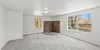 1441 Creel St. Gallery 13