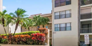 2311 S Cypress Bend Dr Gallery 1