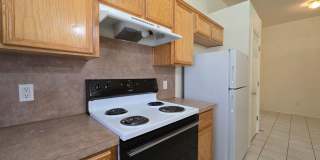 RENT REDUCTION - AVAILABLE NOW! Gallery 4