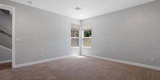 1214 W 5th Street Gallery 20