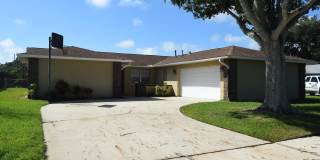 1941 Talloak Road Gallery 1