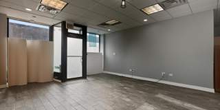 1338 W Irving Park Rd Gallery 5