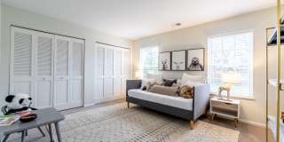 Governor Square Apartments Gallery 13