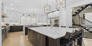 155 N Southmoor Dr Gallery 21
