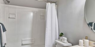 Heather Hills Apartments Gallery 12