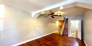 Charming 3 Bedroom/2.5 Bathroom Townhome in Hampden! Gallery 6