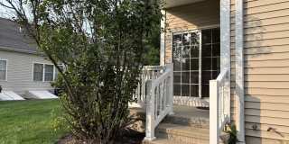 511 Elm Street Gallery 23