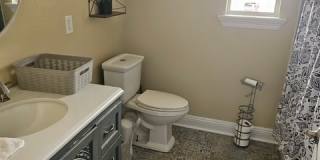 5900 Chatham Drive Gallery 8