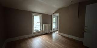 514 West Marion Street - B Gallery 8
