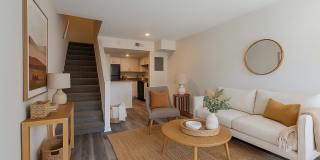 Canyon Square Gallery 21