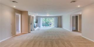 1533 Glenbrook Drive Gallery 20