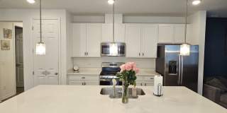 883 CEDAR SLOUGH Drive Gallery 7