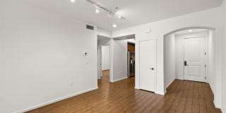 Le Blanc Gallery 16