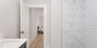 112 Seagate Place Gallery 35