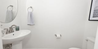 Affinity at Hudson Gallery 11