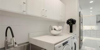 5959 Collins Ave Gallery 42