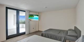 1401 South Ocean Boulevard Gallery 33