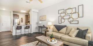 Shoreline Flats Gallery 15