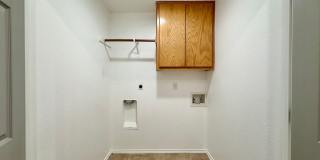 Viewable Now!  Pets Accepted! Gallery 30