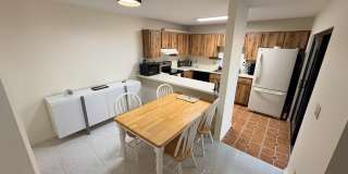 3810 Saxon Dr Gallery 8
