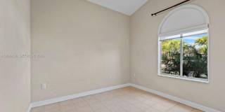 704 SE 14th Pl Gallery 22