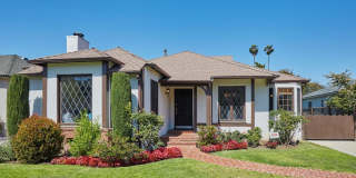 1930 S BENTLEY Ave Gallery 1