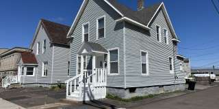 1508 Hammond Ave Gallery 1
