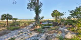 1 Bedroom Beachfront Condo, Steps away from Beach Access! Gallery 27