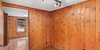 807 Shoshone Place Gallery 17