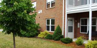 1729 Clough Street Gallery 1