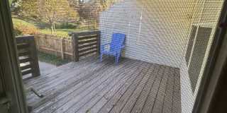 Spacious, corner lot 3-bedroom, 2-bath duplex in Iowa City Gallery 17